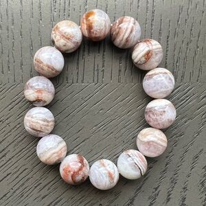 Amethyst lace agate bracelet 15mm SIZE 7’